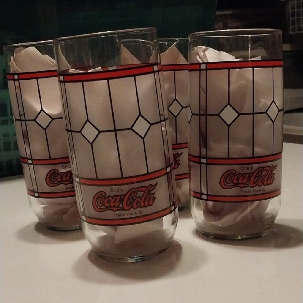 Coca-Cola Vintage Glasses with Red and White Logo - Set of 4